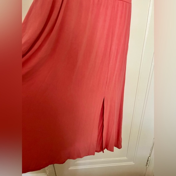 Coral Midi Dress | soft jersey fabric | pockets! - Picture 5 of 5